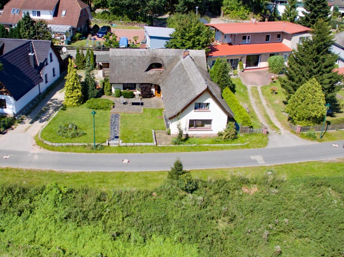 Wg Bernstein - Reetdachhaus - Ruhe Und Seeblick Sellin  Luaran gambar