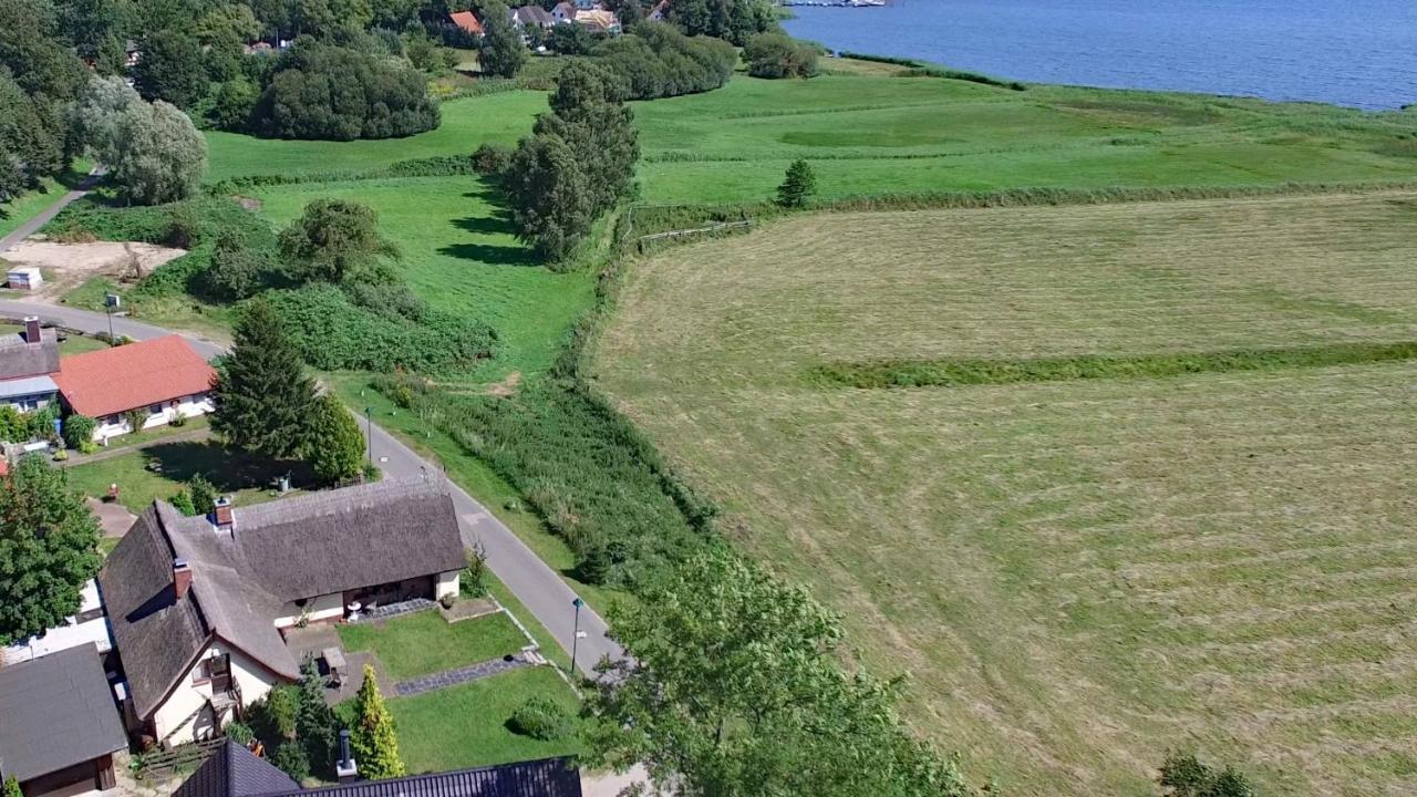 Wg Bernstein - Reetdachhaus - Ruhe Und Seeblick Sellin  Luaran gambar