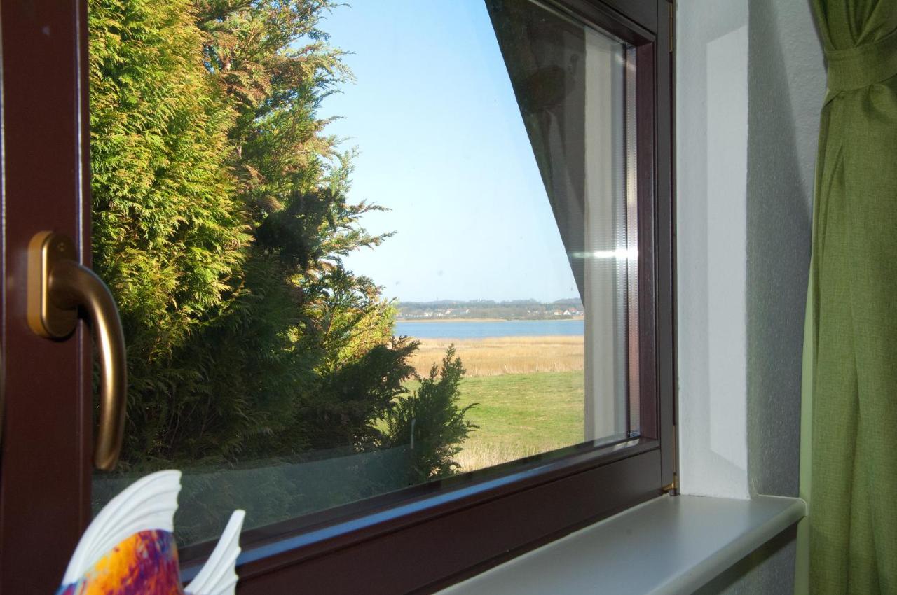 Wg Bernstein - Reetdachhaus - Ruhe Und Seeblick Sellin  Luaran gambar